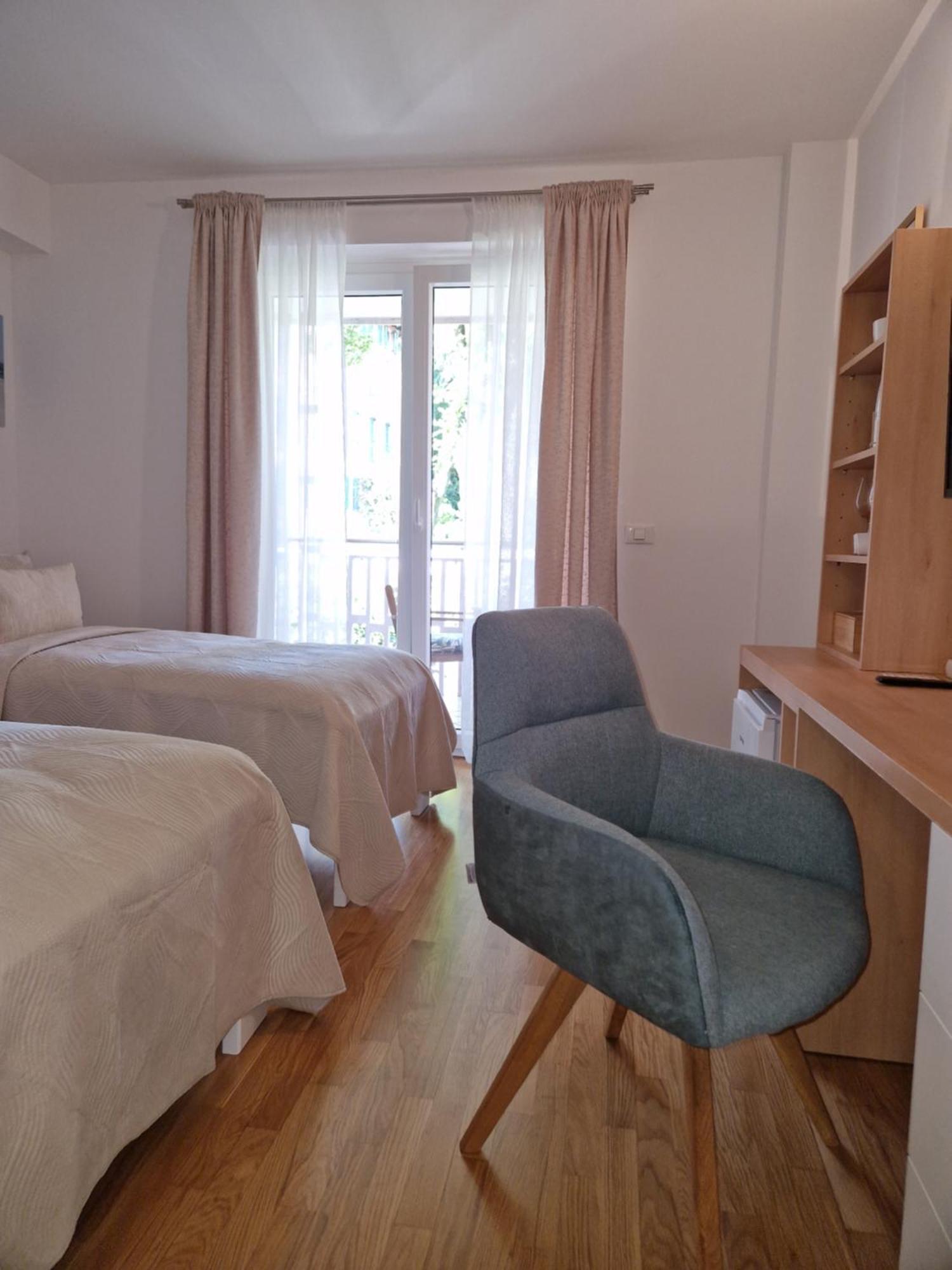 Room 211 - Aparthotel Jadranka Πορτορόζ Εξωτερικό φωτογραφία